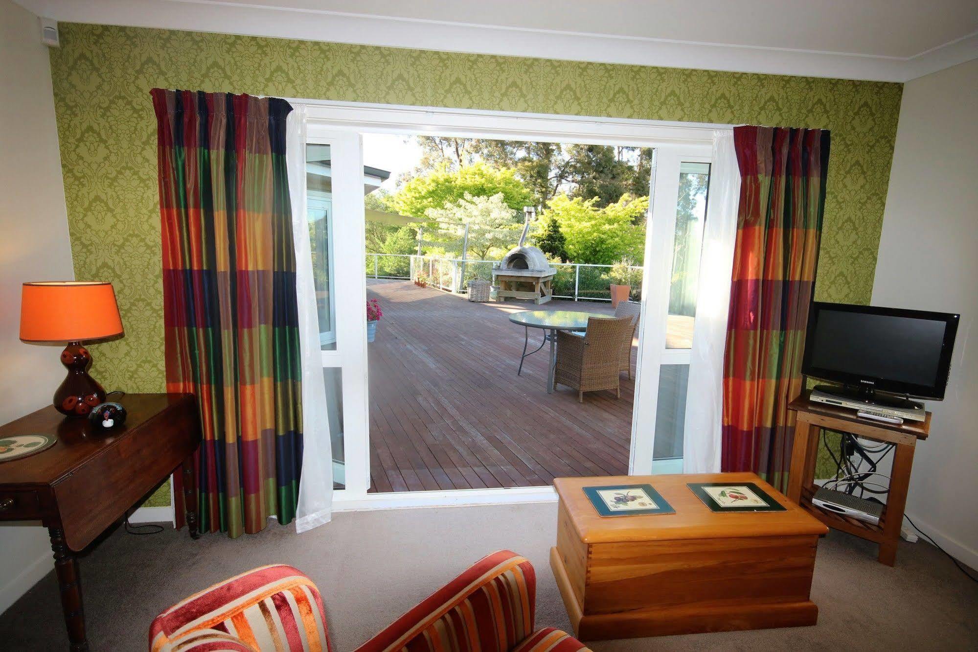 Kauri Point Luxury Bed & Breakfast Taupo Ngoại thất bức ảnh