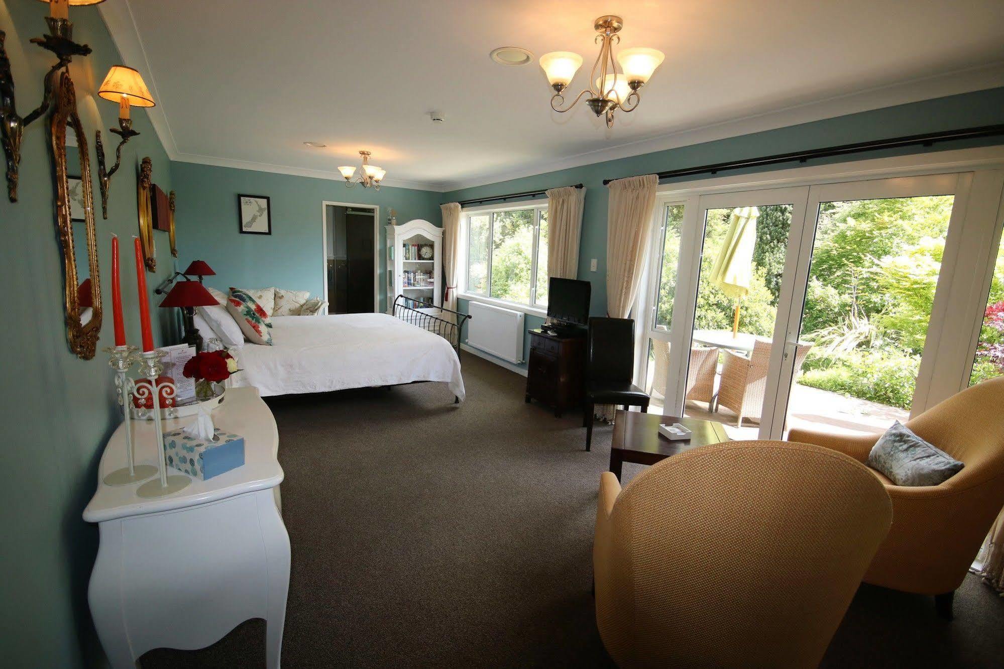 Kauri Point Luxury Bed & Breakfast Taupo Ngoại thất bức ảnh